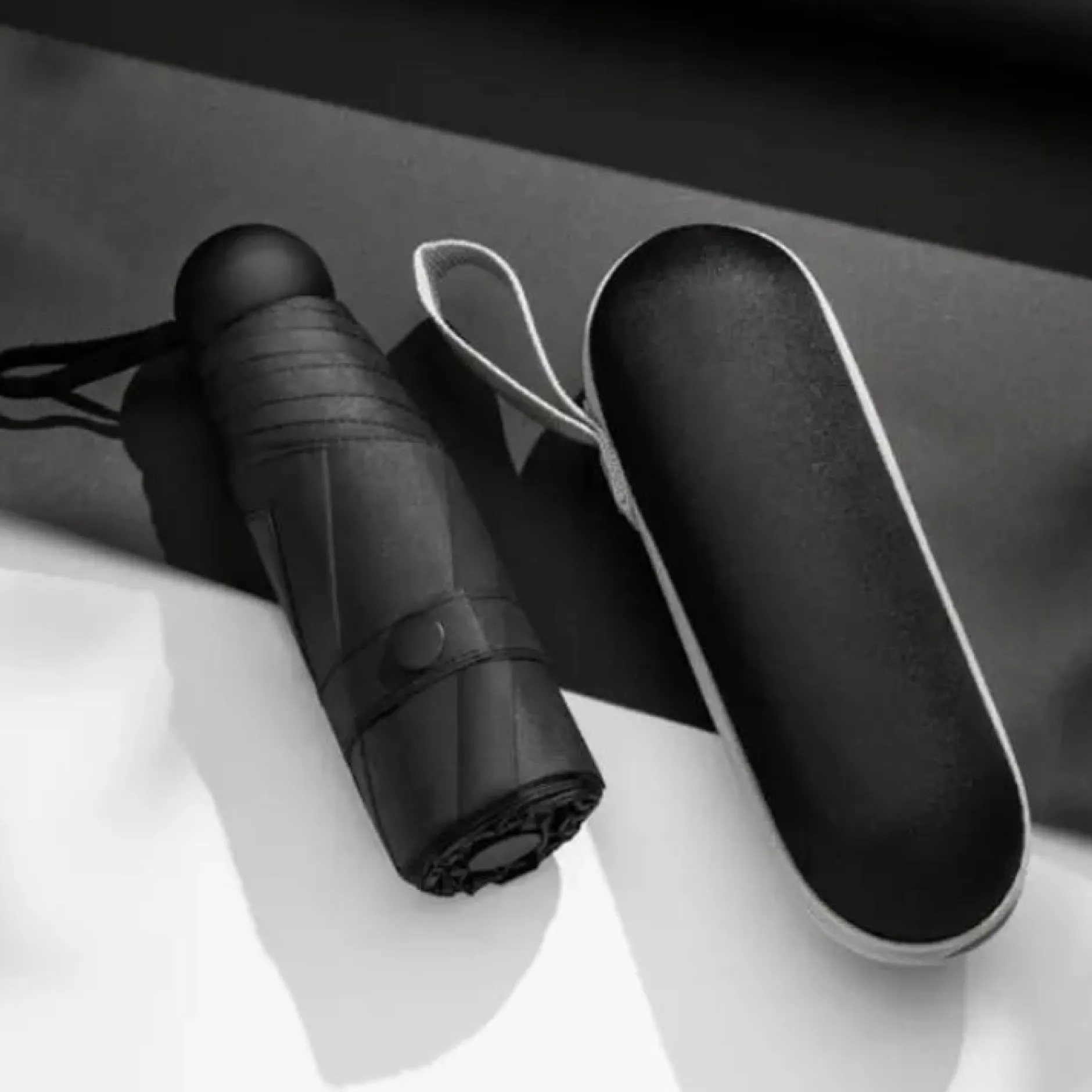 ADJÖ Umbrella Black