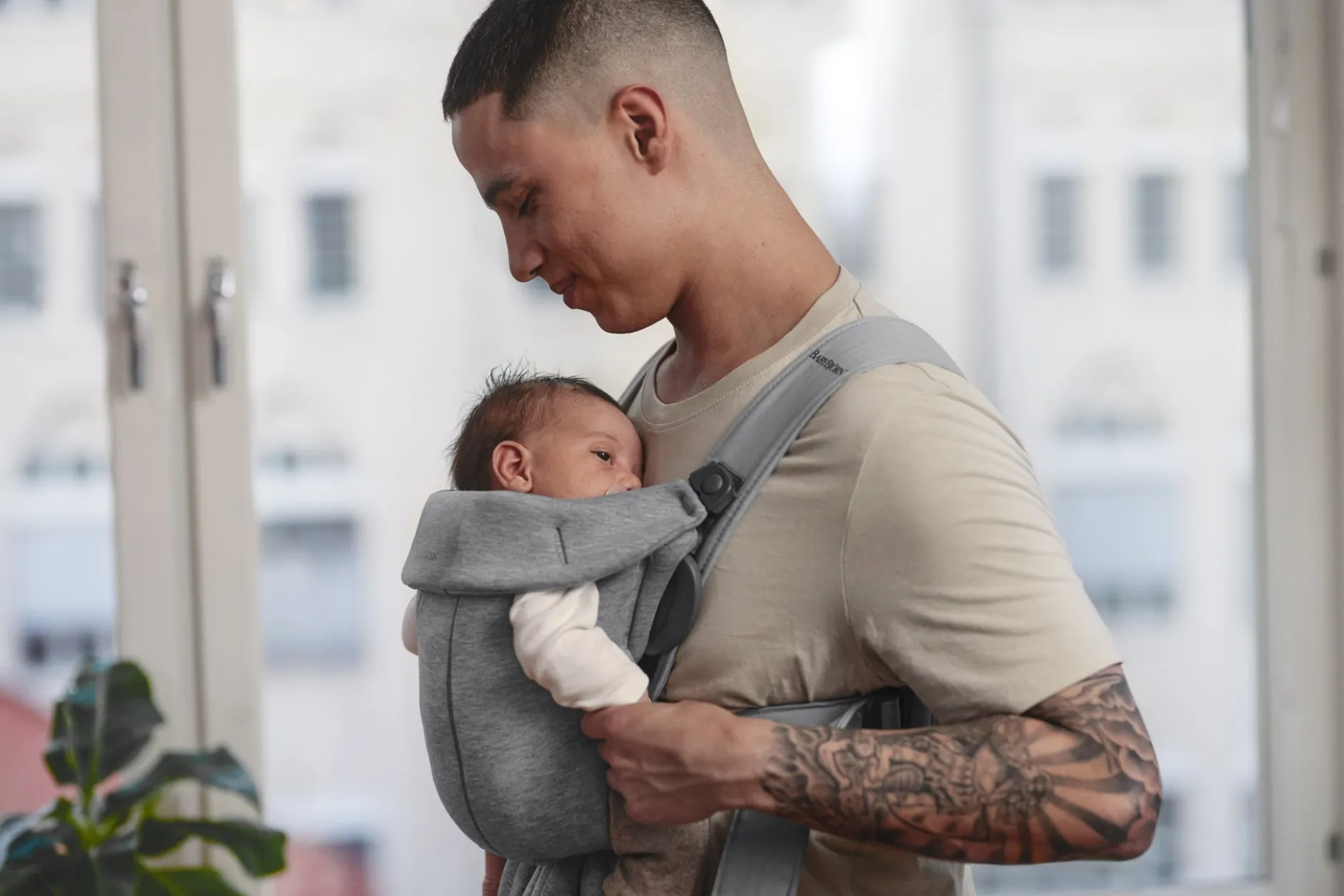 BabyBjörn Bärsele Mini 3D Jersey Ljusgrå