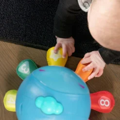 Baby Einstein 4-i-1 Kryp och jaga-leksak Go Opus Go™