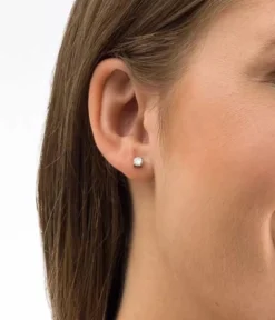 Blomdahl Örhängen ST Tiffany 5 mm CZ White 1 par
