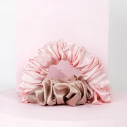 Brushworks Heatless Curling Scrunchie