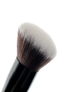 Brushworks No. 7 Angled Blush Brush