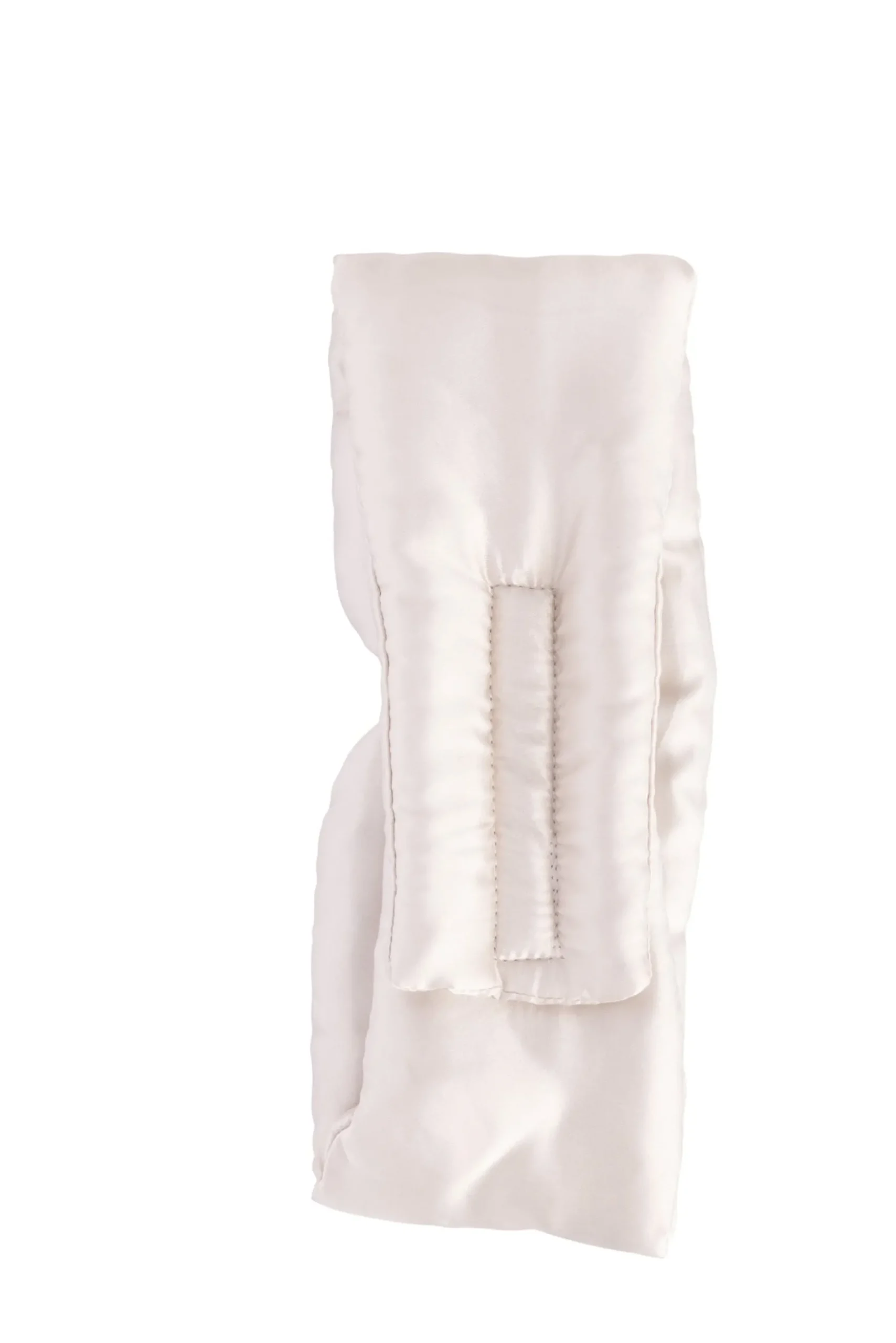 Cailap stor sovmask i satin ljus beige
