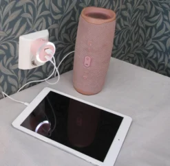 CAPiDi Säkerhetstimer USB A+C Rosa 1 st