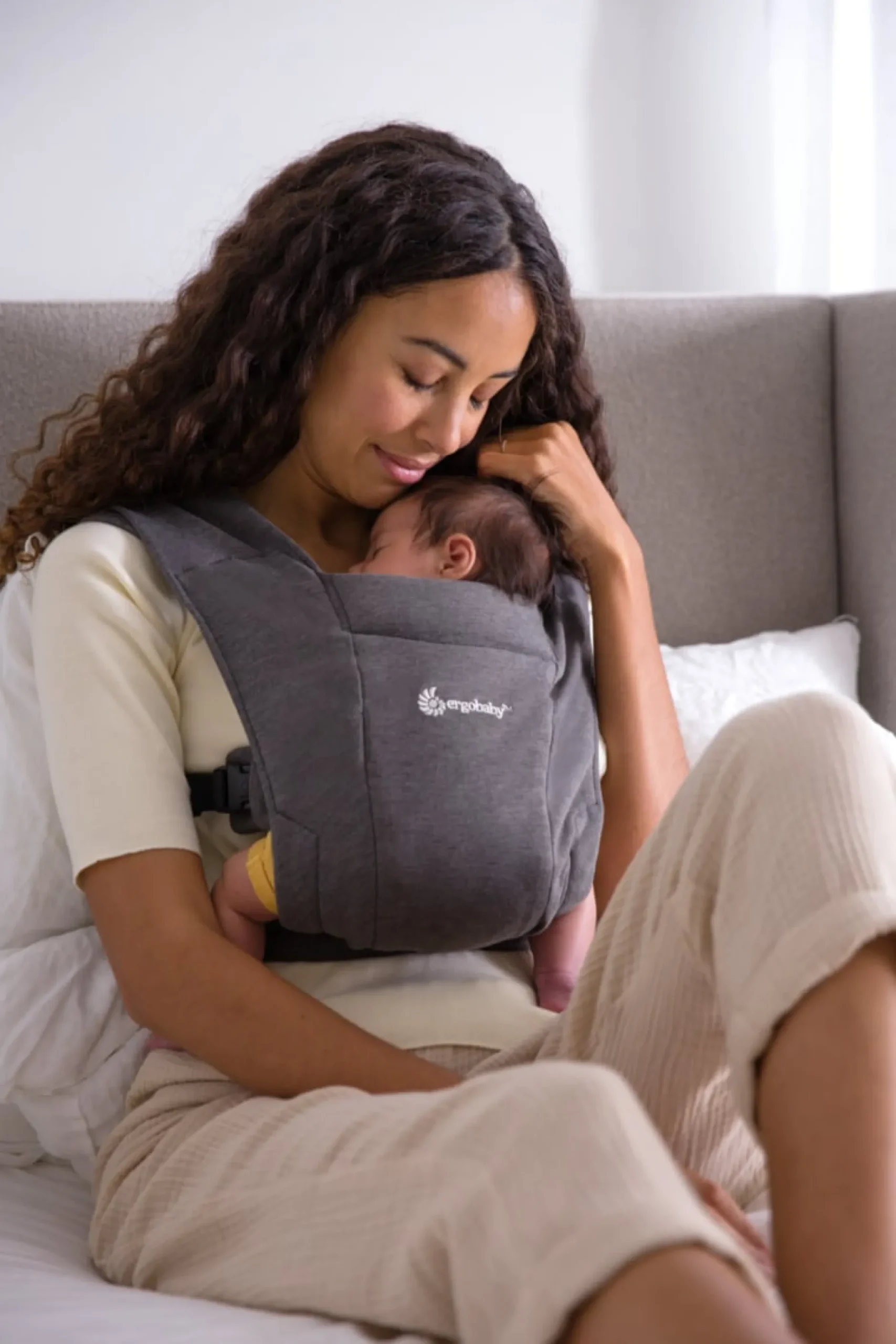 Ergobaby Embrace Heather Grey 1 st