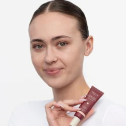 IDUN Minerals Hydra Soft Mineral Foundation Saga