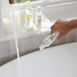 Kit & Kin Badskum 250 ml