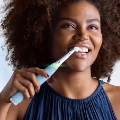 Oral-B iO 3S Blå eltandborste