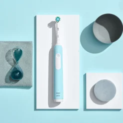 Oral - B Pro 1, Blå eltandborste med 2 huvuden